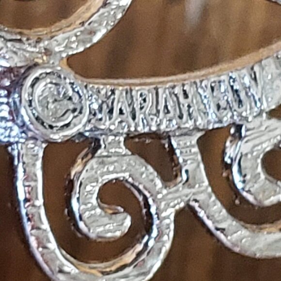 Vintage Sarah Coventry Silver Tone Silvery Mist Wreath Scrolls Pin Brooch - Picture 3 of 3